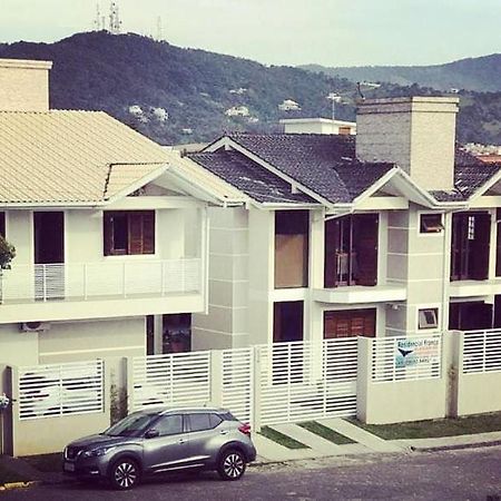 Residencial Franca Garopaba Apartment Bagian luar foto