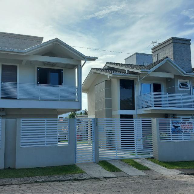 Residencial Franca Garopaba Apartment Bagian luar foto
